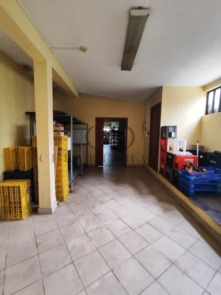 Moradia T6 para Venda em Argoncilhe Foto 27