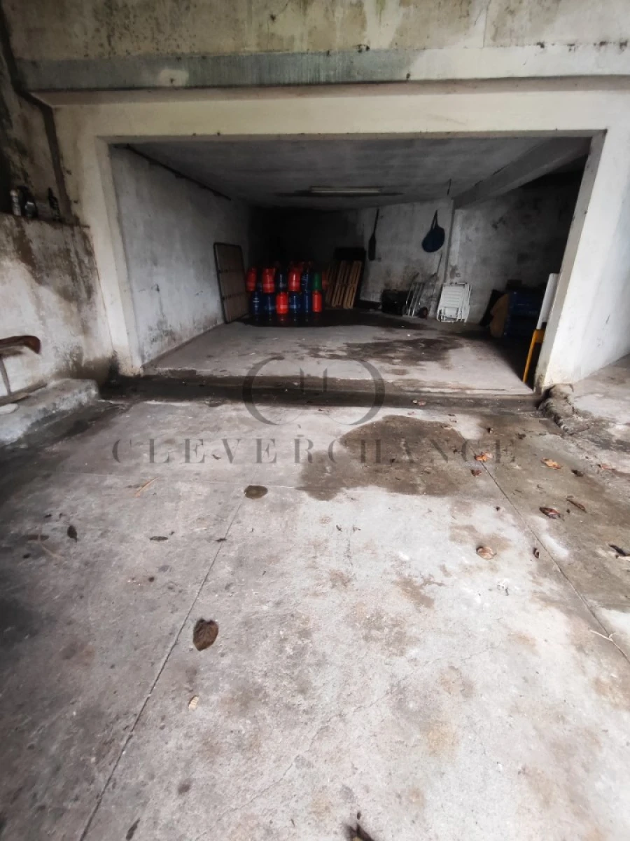 Moradia T6 para Venda em Argoncilhe Foto 32