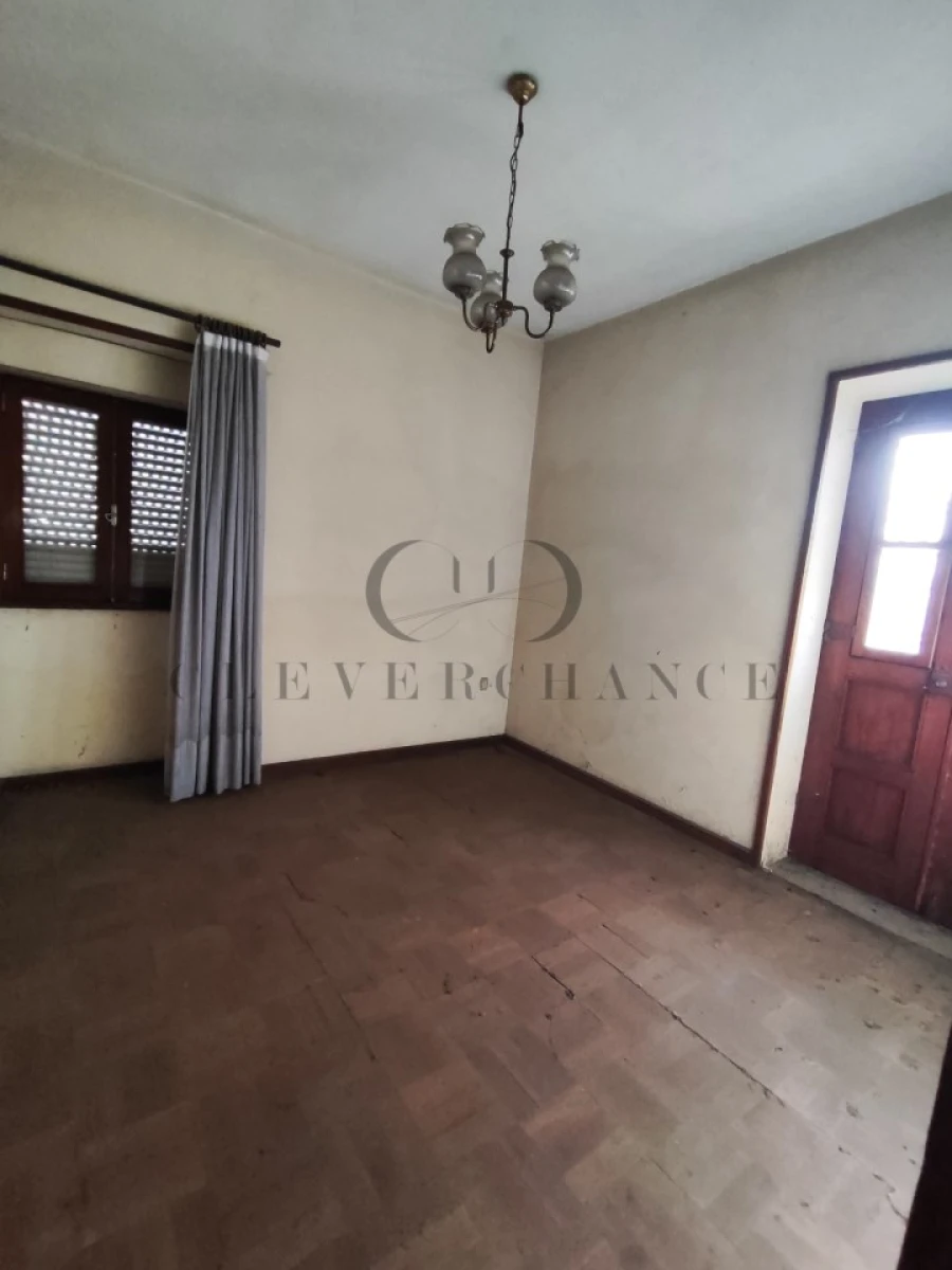 Moradia T6 para Venda em Argoncilhe Foto 39