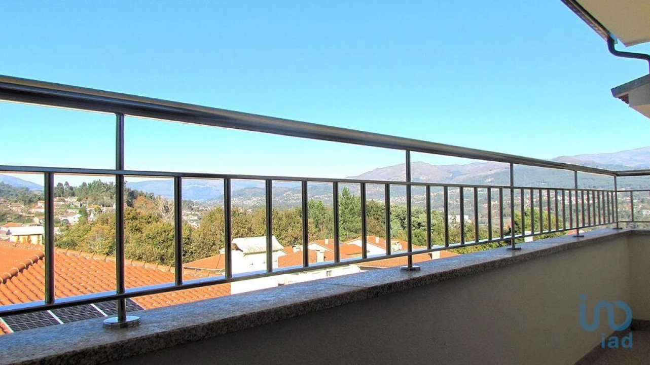 Moradia T3 para Venda em Aguiã Foto 7