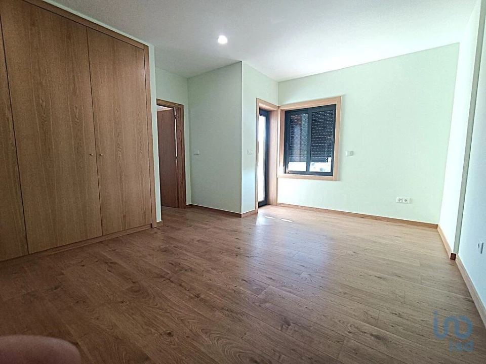 Moradia T3 para Venda em Aguiã Foto 13