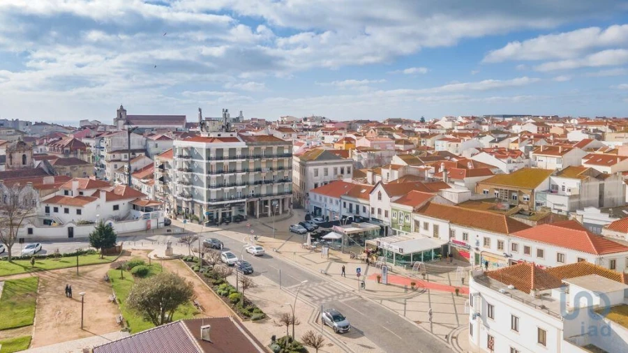 Prédio para Venda em Peniche Foto 6