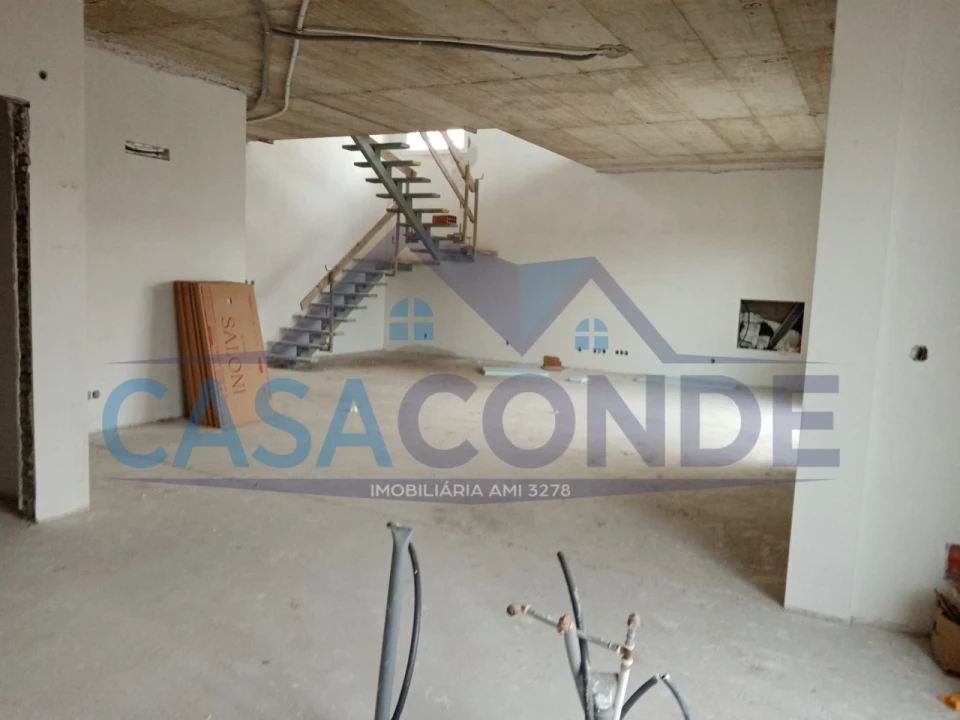 Moradia T4 para Venda em Azeitão (São Lourenço e São Simão) Foto 5