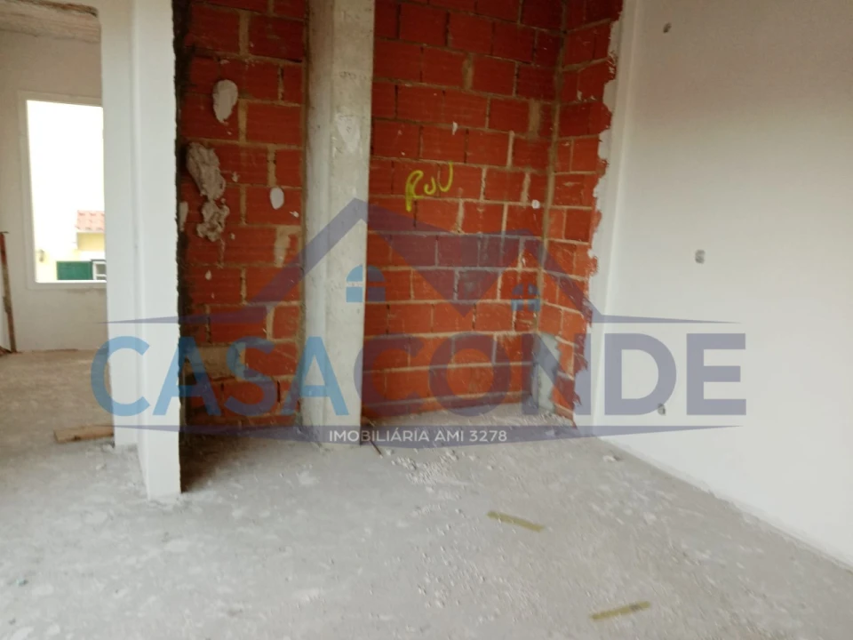 Moradia T4 para Venda em Azeitão (São Lourenço e São Simão) Foto 13