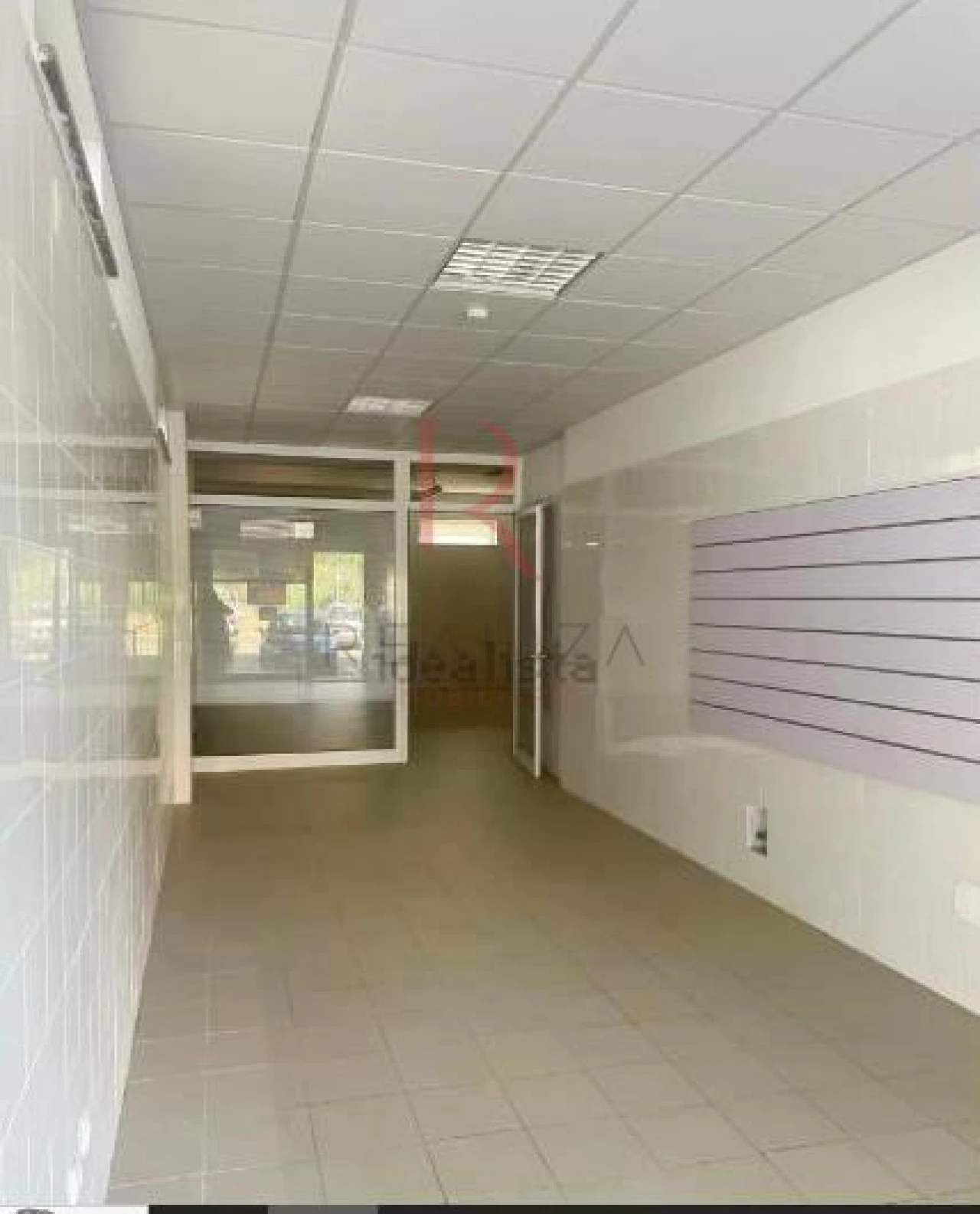 Loja para Venda em Corroios Foto 2