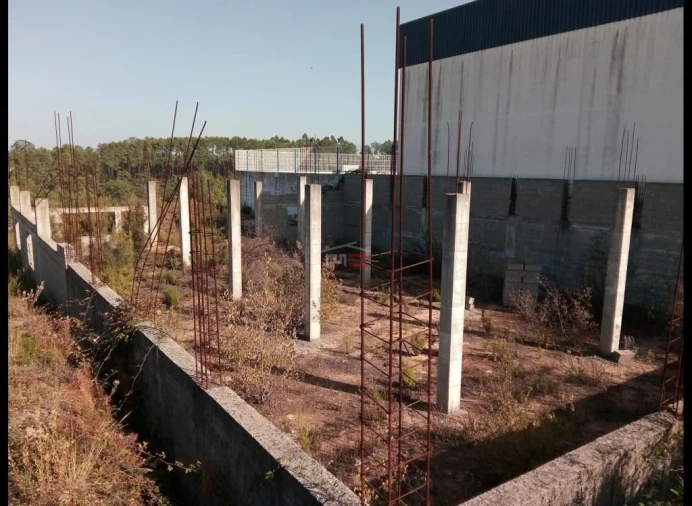 Terreno Misto para Venda em Seiça Foto 1