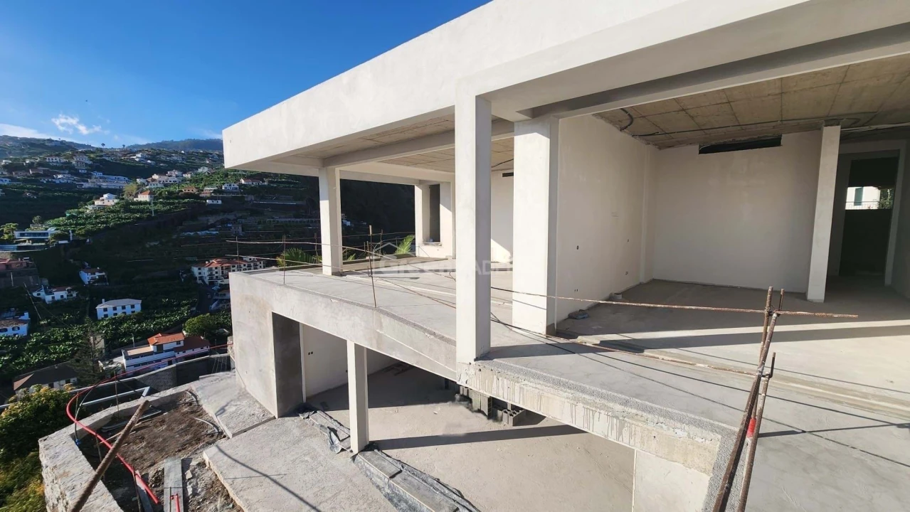 Moradia T3 para Venda em Ponta do Sol Foto 15