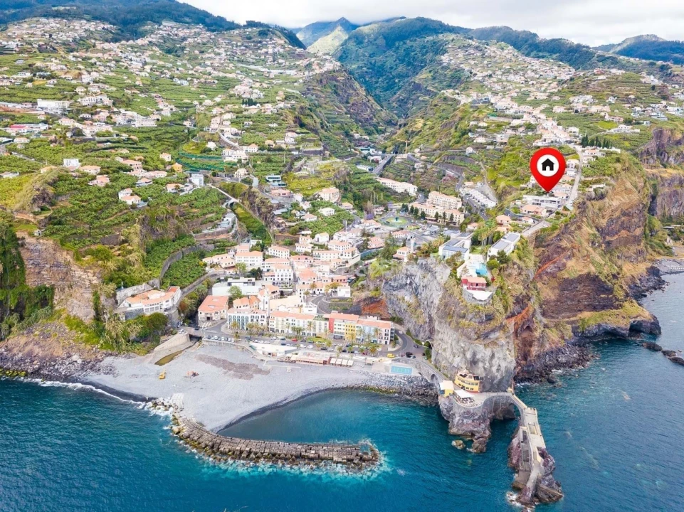 Moradia T3 para Venda em Ponta do Sol Foto 1