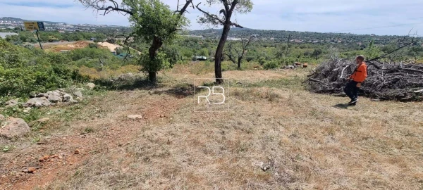 Terreno para Venda em Loule (São Sebastião)