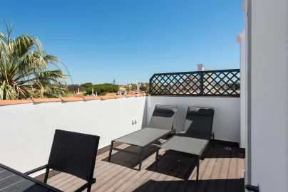 Apartamento T2 para Arrendamento férias em Quarteira