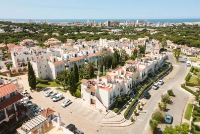 Apartamento T2 para Arrendamento férias em Quarteira