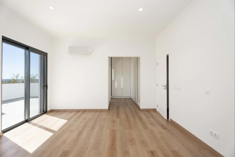 Moradia T5 para Venda em São Brás de Alportel Foto 31