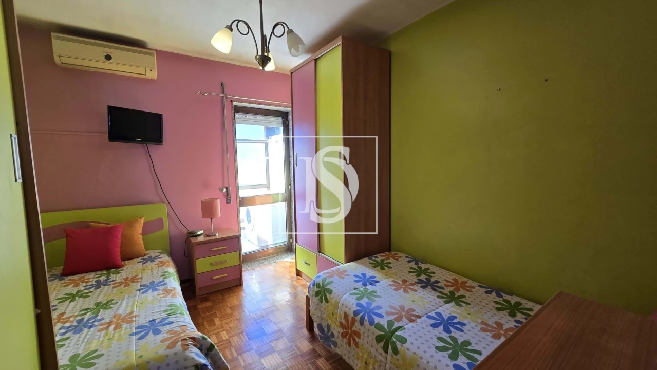 Moradia T3 para Venda em Creixomil Foto 3