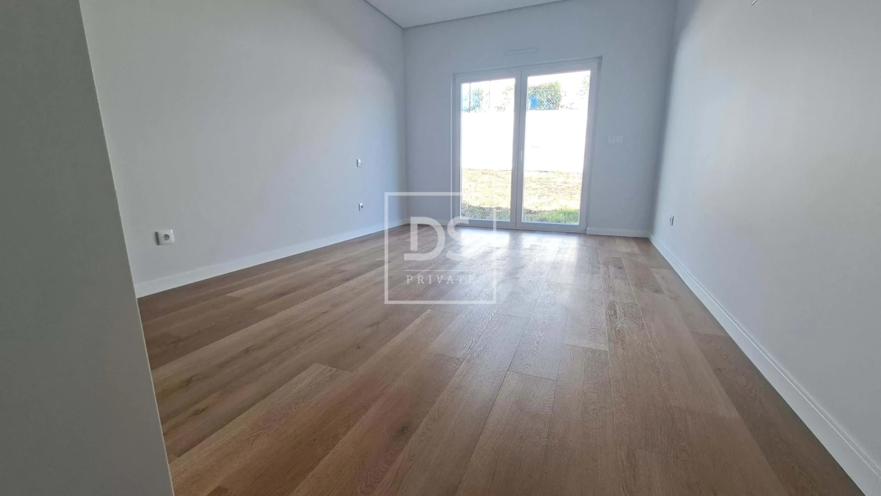 Moradia T3 para Venda em Santo Isidoro Foto 12