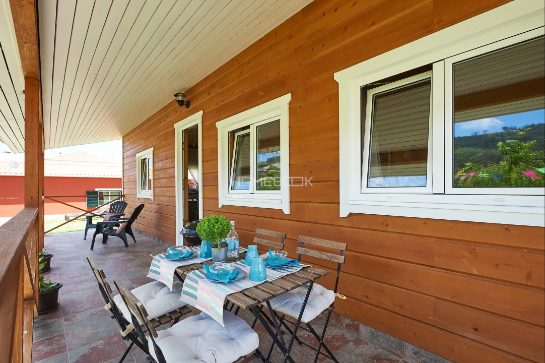 Moradia T2 para Arrendamento em Colares Foto 18