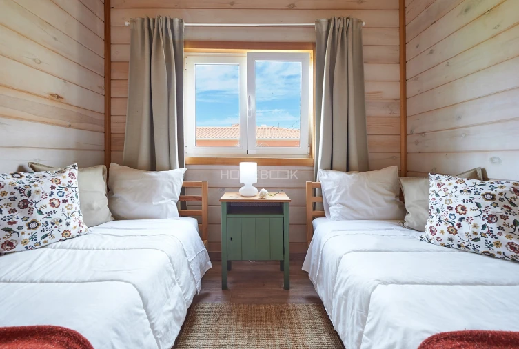 Moradia T2 para Arrendamento em Colares Foto 24