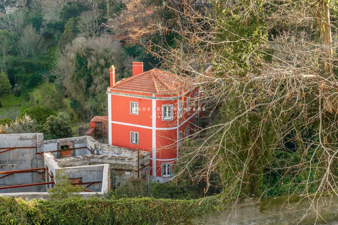 Prédio para Venda em Agualva e Mira-Sintra Foto 1