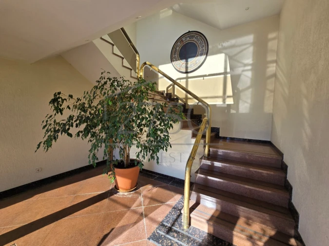 Escritório para Arrendamento em Rio de Mouro Foto 21