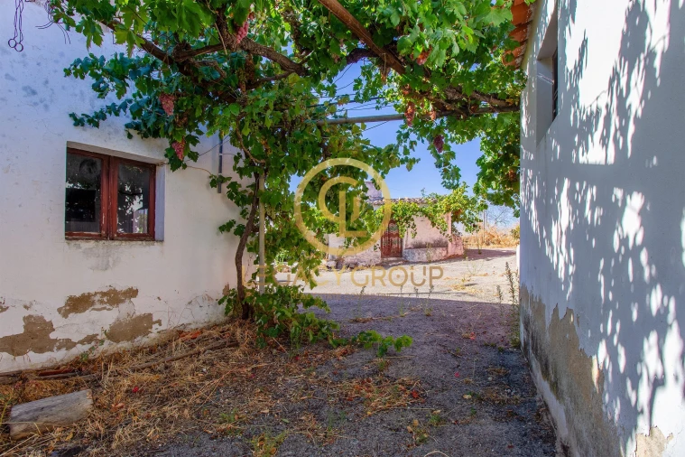 Moradia T6 para Venda em Giões Foto 3