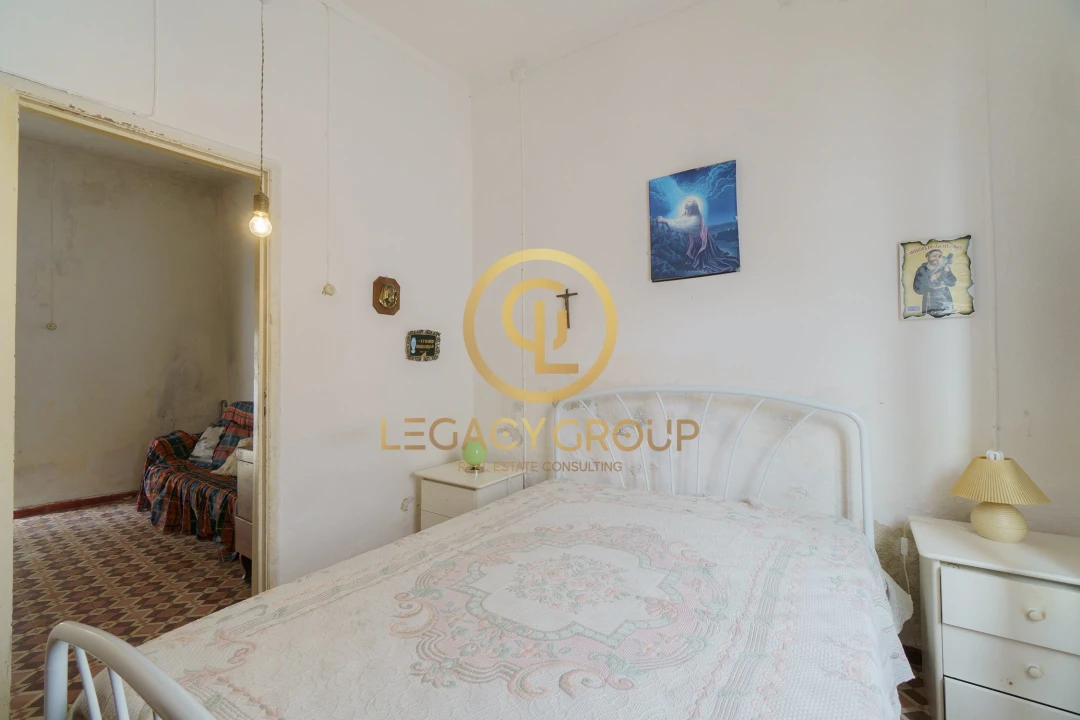 Moradia T3 para Venda em Martim Longo Foto 13