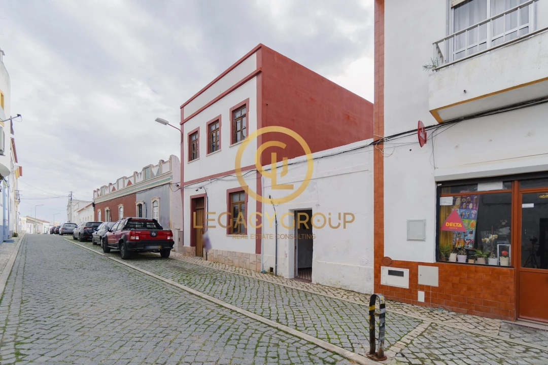 Moradia T3 para Venda em Martim Longo Foto 1