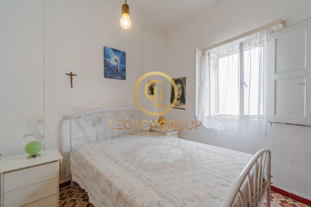 Moradia T3 para Venda em Martim Longo Foto 12