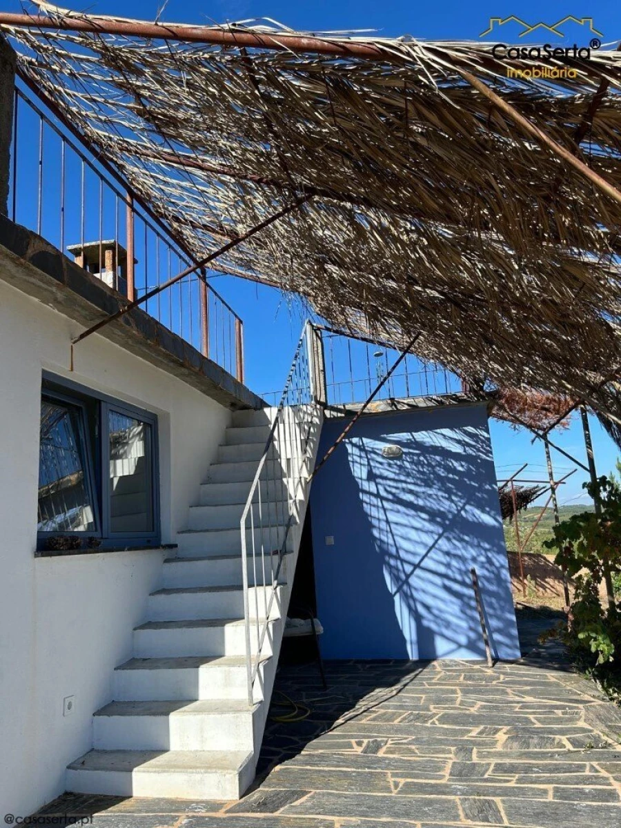 Moradia T5 para Venda em Oleiros-Amieira Foto 4