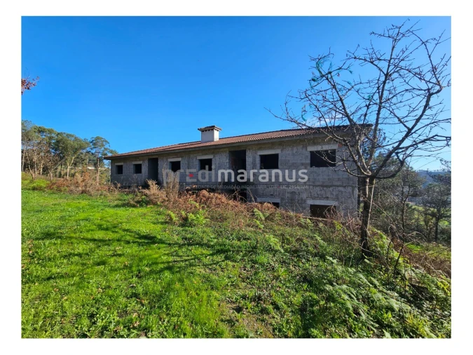 Terreno P/ Prédio para Venda em Mancelos Foto 2