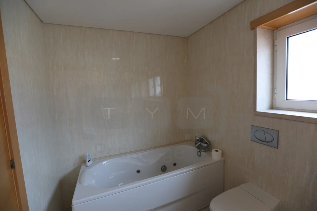 Moradia T5 para Venda em São João Baptista e Santa Maria dos Olivais Foto 29