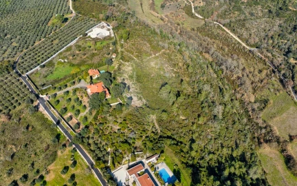 Terreno para Venda em Azoia de Cima e Tremês