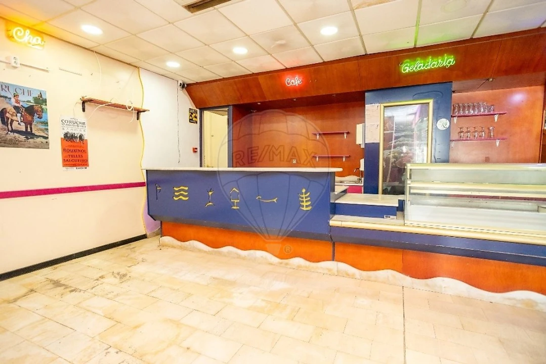 Loja para Arrendamento em Coruche, Fajarda e Erra Foto 11