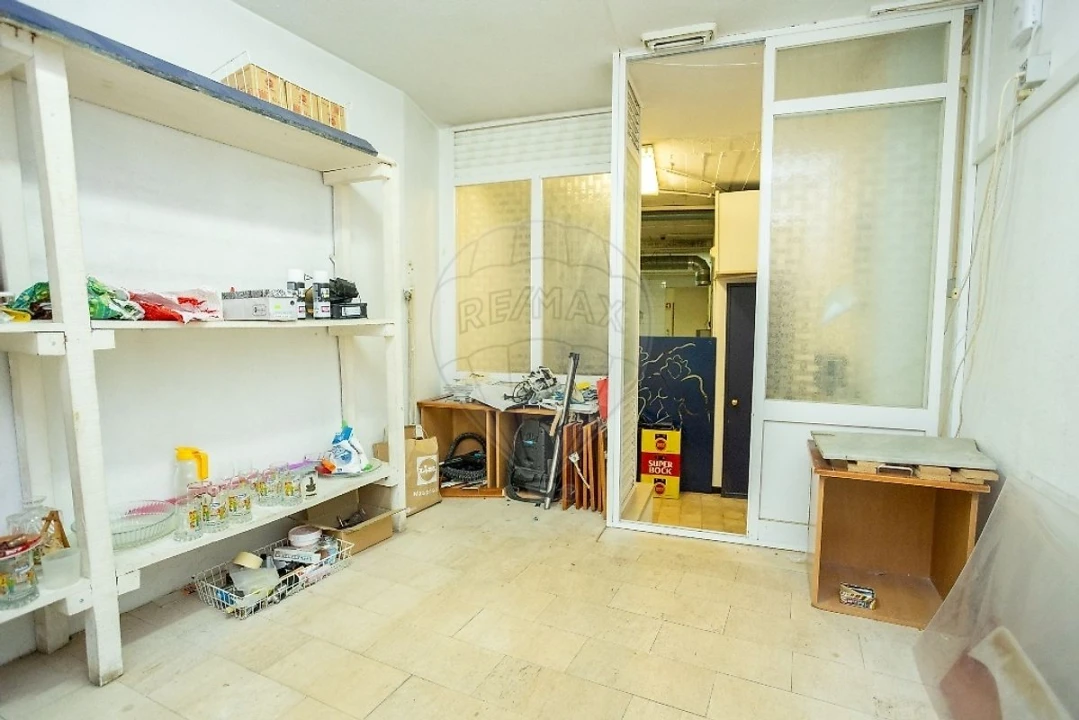 Loja para Arrendamento em Coruche, Fajarda e Erra Foto 14