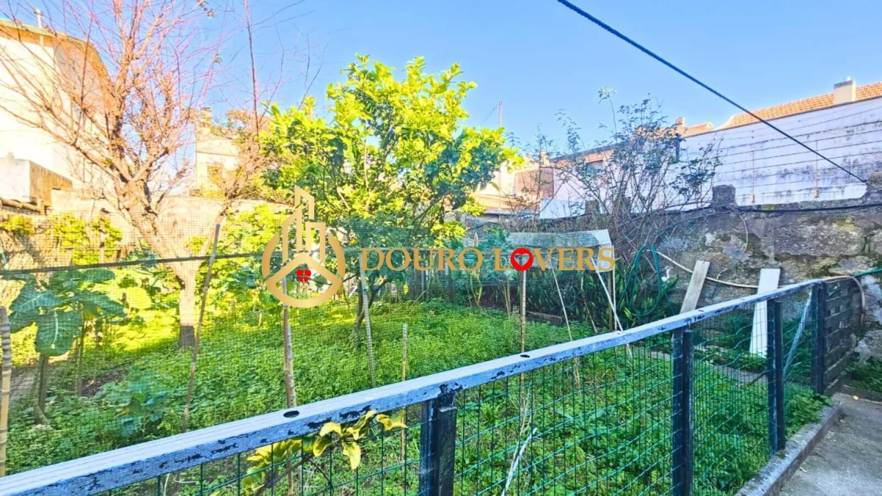 Moradia T4 para Venda em Matosinhos e Leça da Palmeira Foto 40