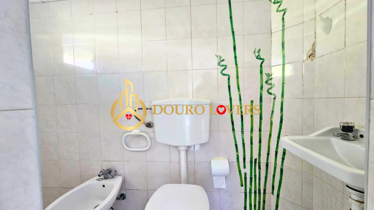 Moradia T4 para Venda em Matosinhos e Leça da Palmeira Foto 45