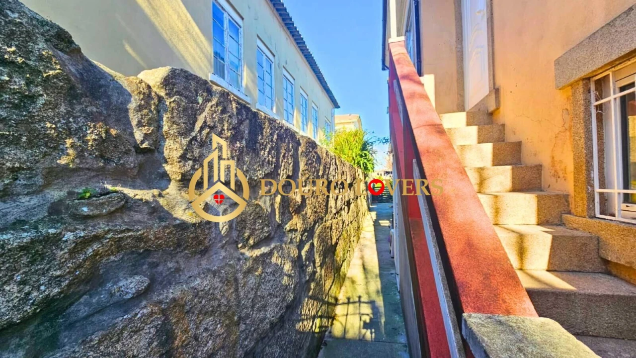 Moradia T4 para Venda em Matosinhos e Leça da Palmeira Foto 47