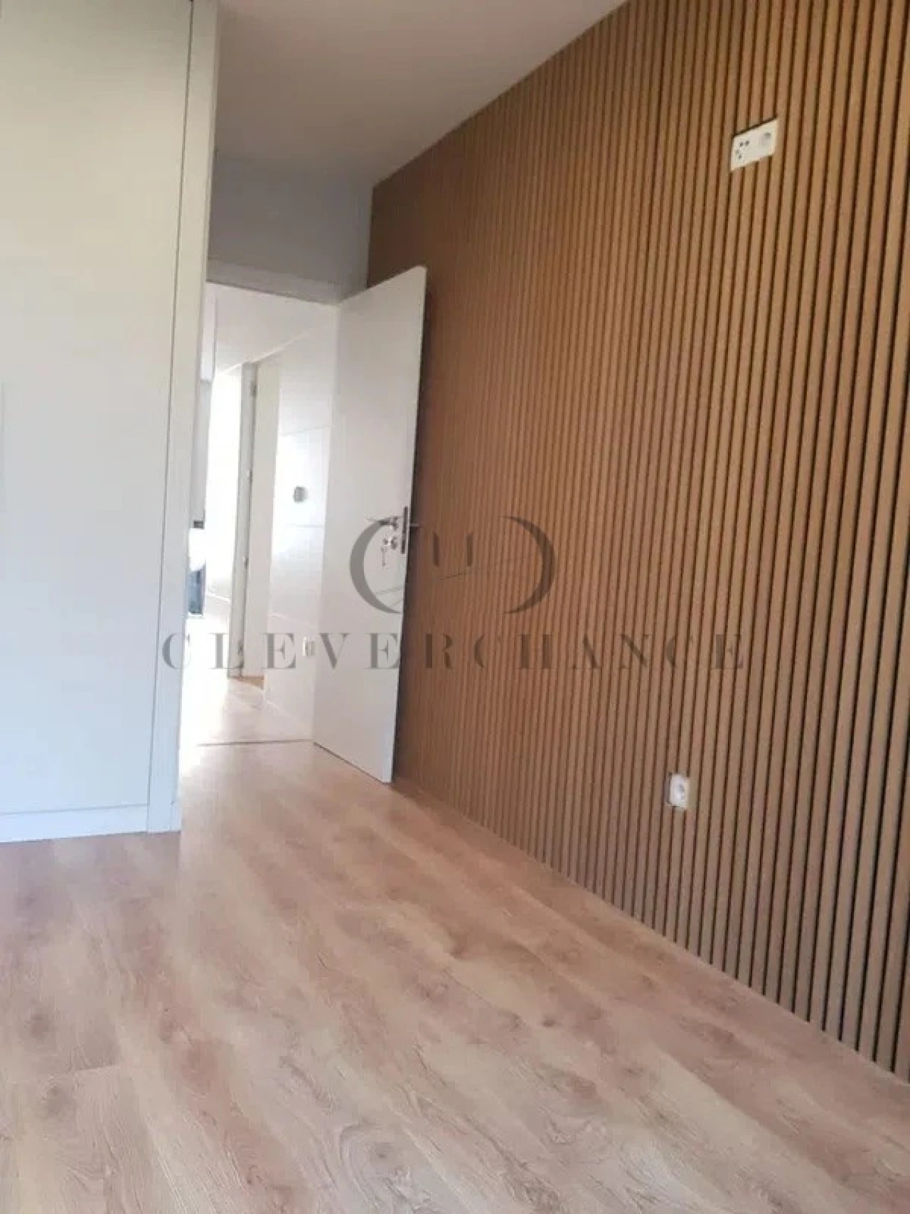 Apartamento T2 para Venda em Campanhã Foto 8