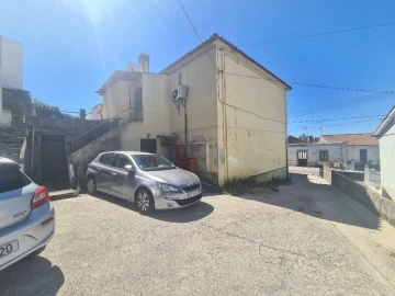 Prédio para Venda em Assafarge e Antanhol