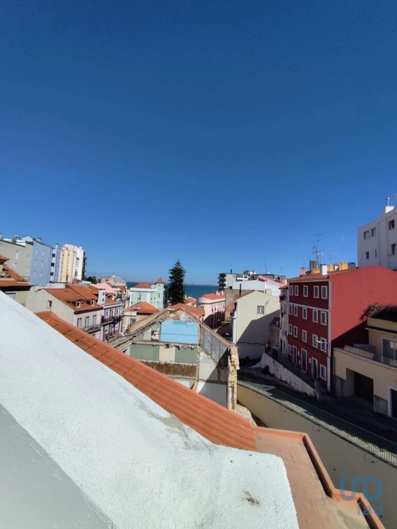 Apartamento T2 para Venda em São Vicente Foto 3