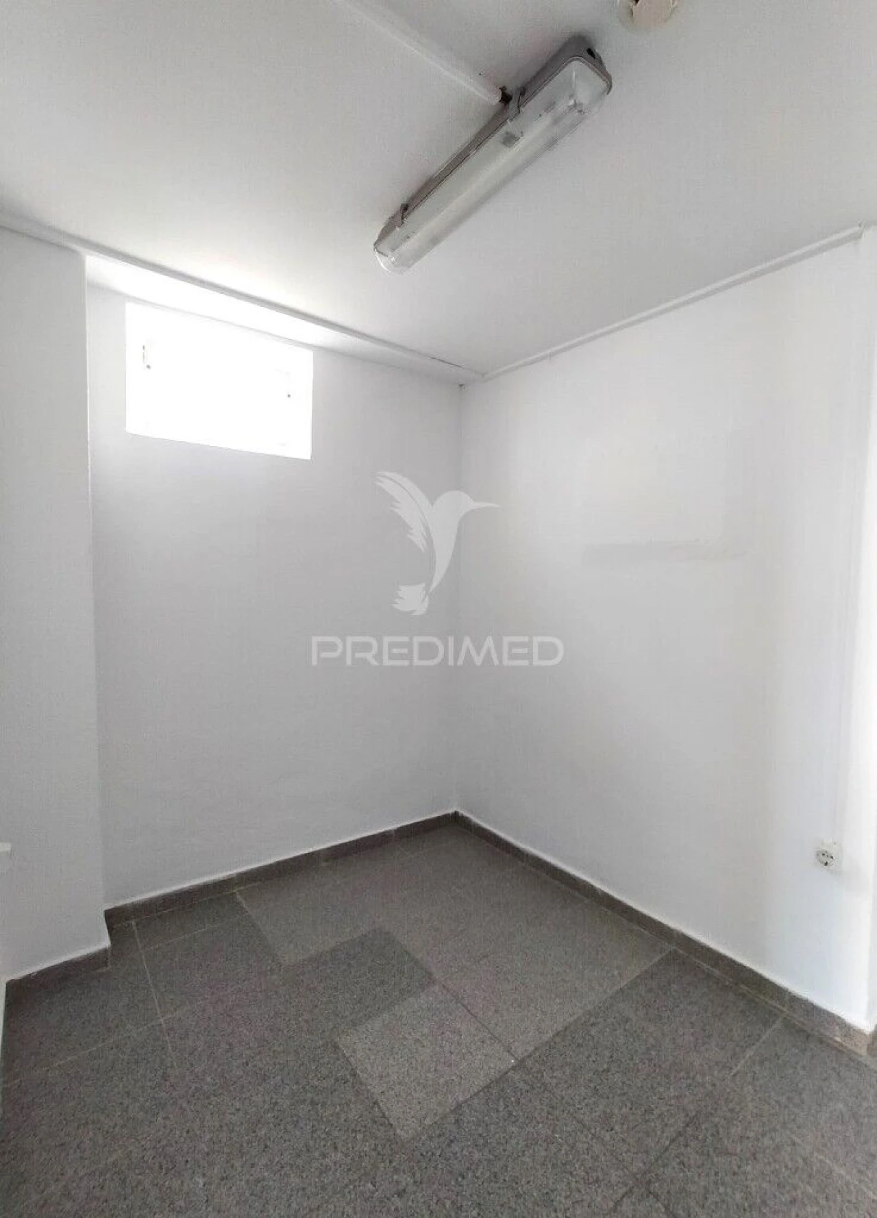 Loja para Venda em Alvor Foto 12