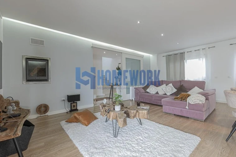 Moradia T4 para Venda em Santo Antonio da Charneca Foto 35