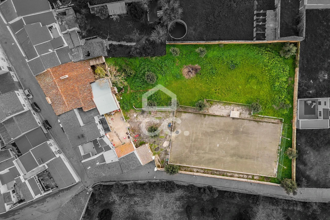 Moradia T7 para Venda em Portel Foto 2