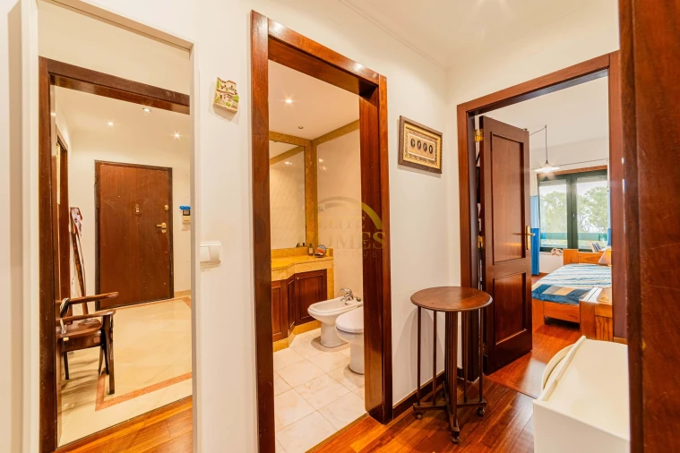 Apartamento T2 para Venda em Algés, Linda-A-Velha e Cruz Quebrada-Dafundo Foto 13