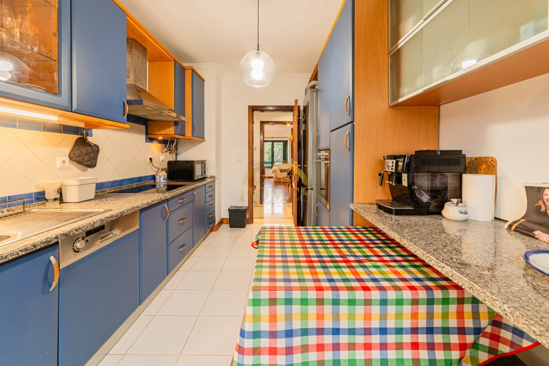 Apartamento T2 para Venda em Algés, Linda-A-Velha e Cruz Quebrada-Dafundo Foto 8