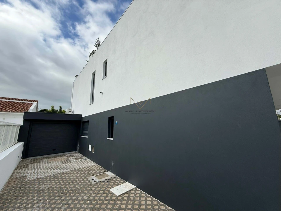 Apartamento para Venda em Charneca de Caparica e Sobreda Foto 7
