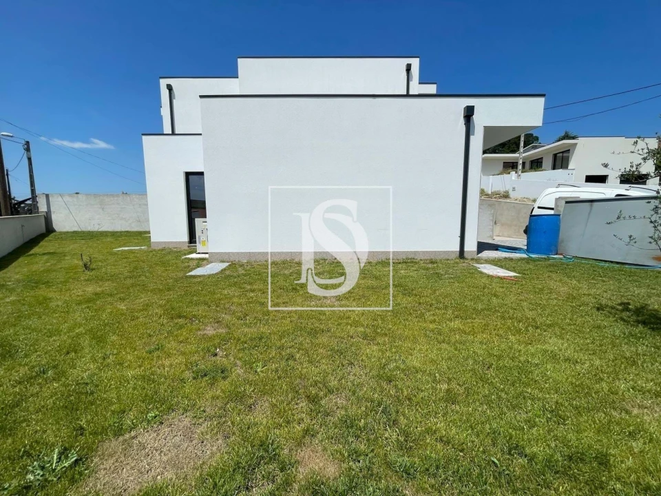 Moradia T3 para Venda em Lemenhe, Mouquim e Jesufrei Foto 21