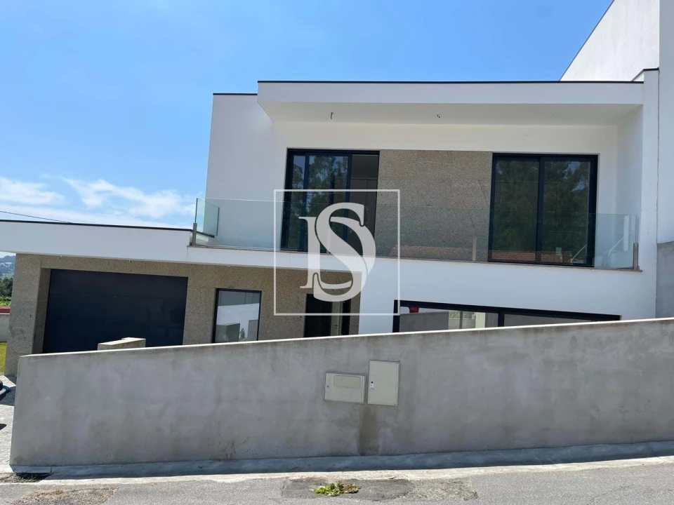 Moradia T3 para Venda em Lemenhe, Mouquim e Jesufrei Foto 2