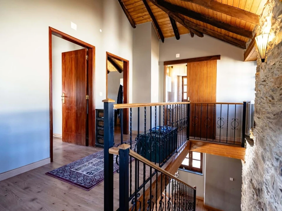 Moradia T3 para Venda em Gois Foto 26