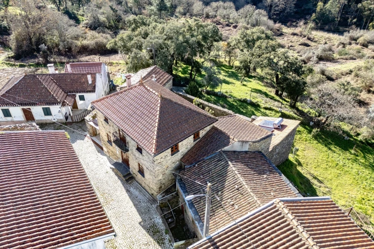 Moradia T3 para Venda em Gois Foto 70