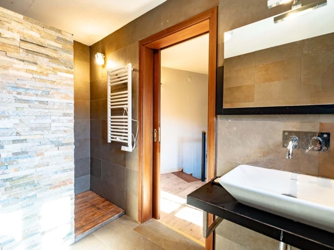 Moradia T3 para Venda em Gois Foto 23