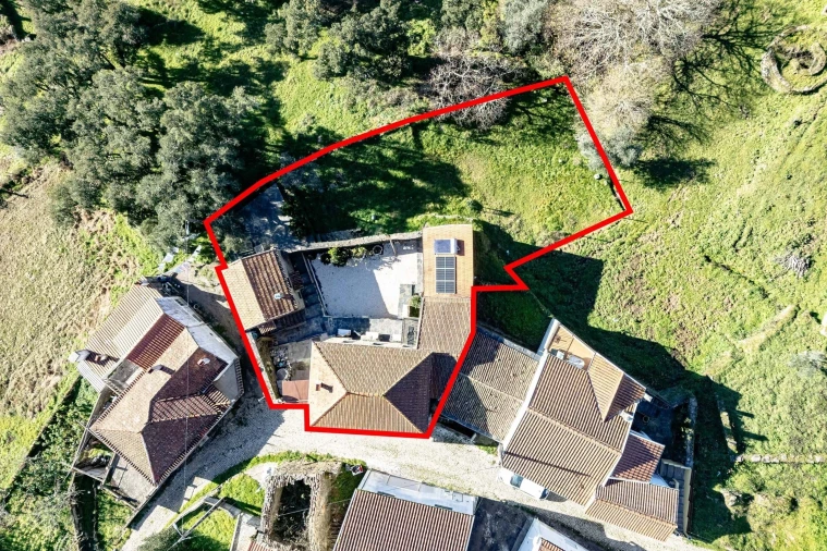 Moradia T3 para Venda em Gois Foto 68